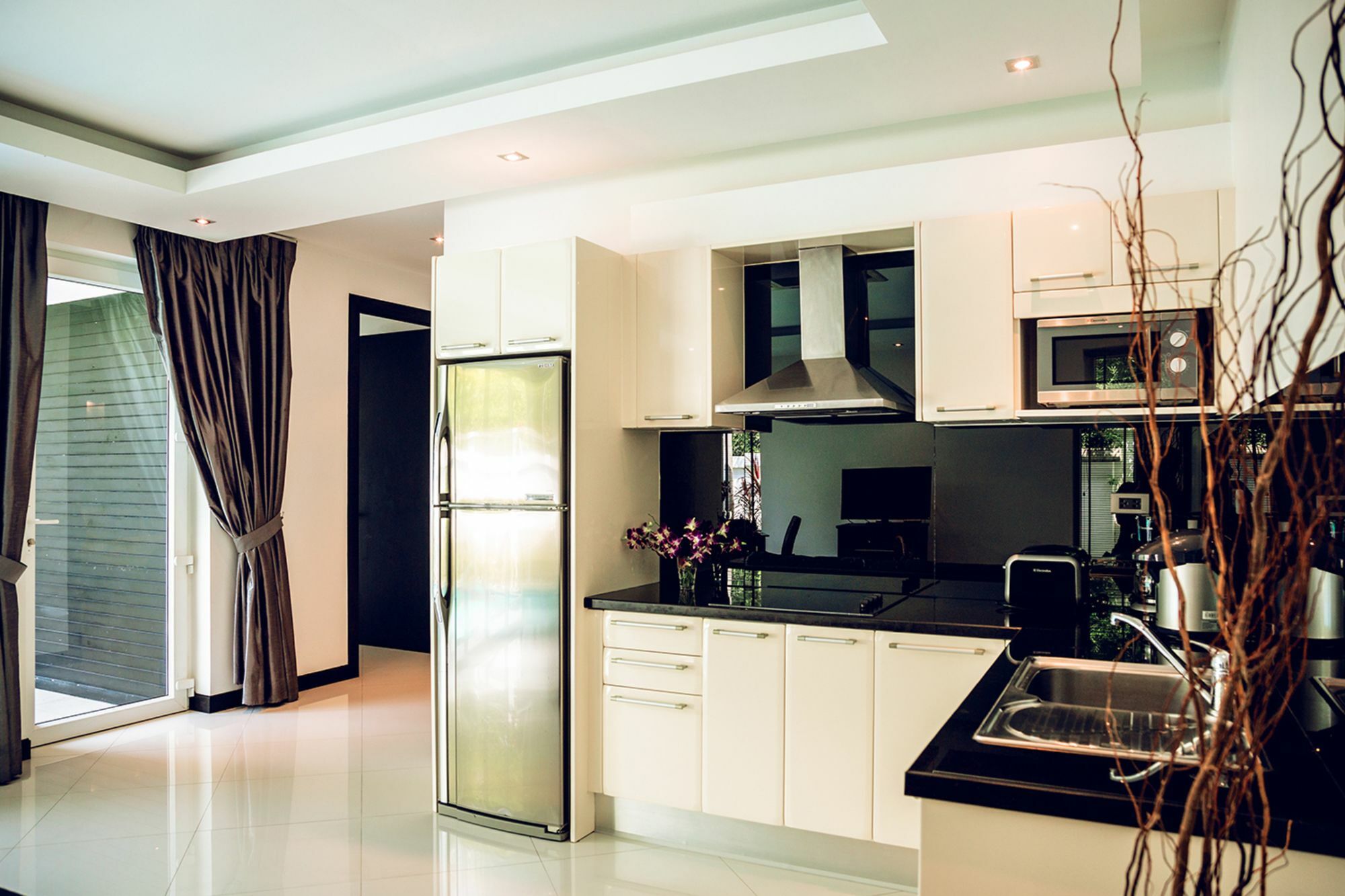 Colibri Pool Villa Pattaya Джомтьен Экстерьер фото